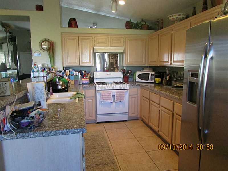 2278 Ramsgate Drive, Unit 58 Henderson, NV 89074 - Photo 2 of 12 Kitchen.