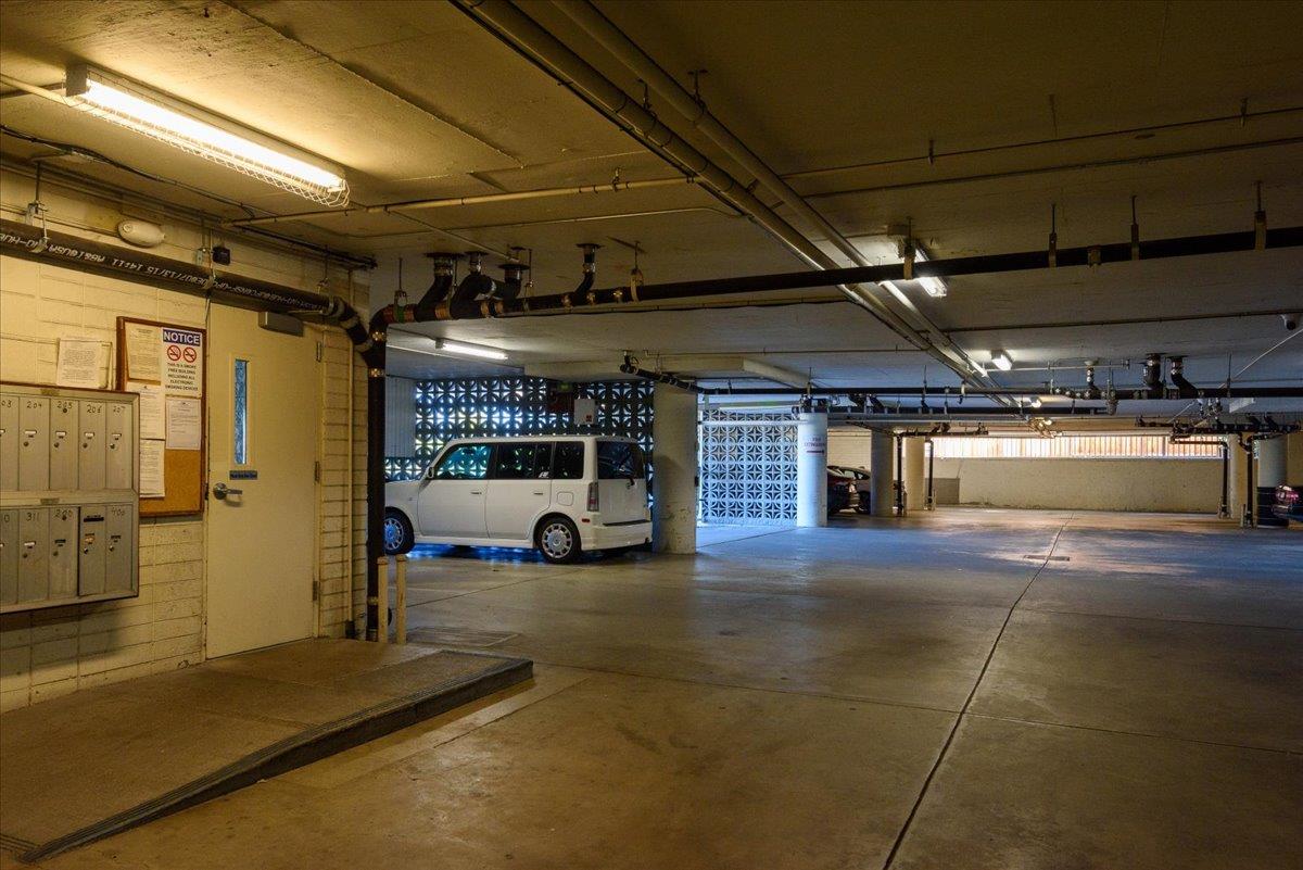 222 Laurel Street, Unit 101 San Carlos, CA 94070 - Photo 30 of 36 a view of a big room with garage