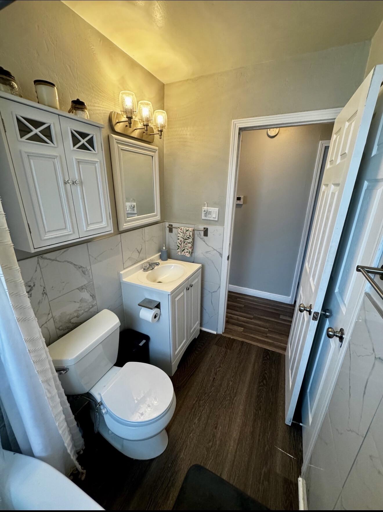 20889 Ridgemont Road Harper Woods, MI 48225 - Photo 12 of 19 IMG_0103