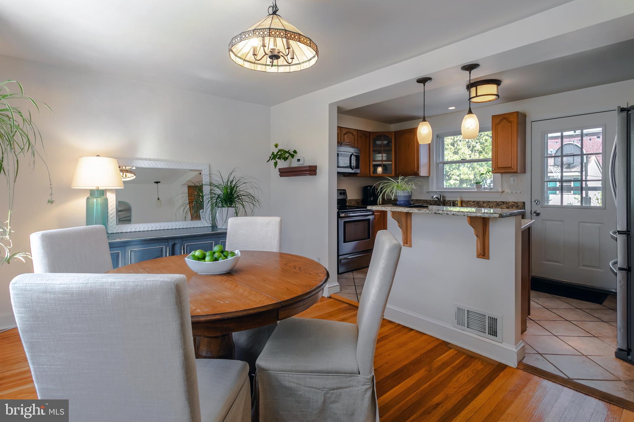 220 Wickford Road Havertown, PA 19083 - Photo 9 of 29