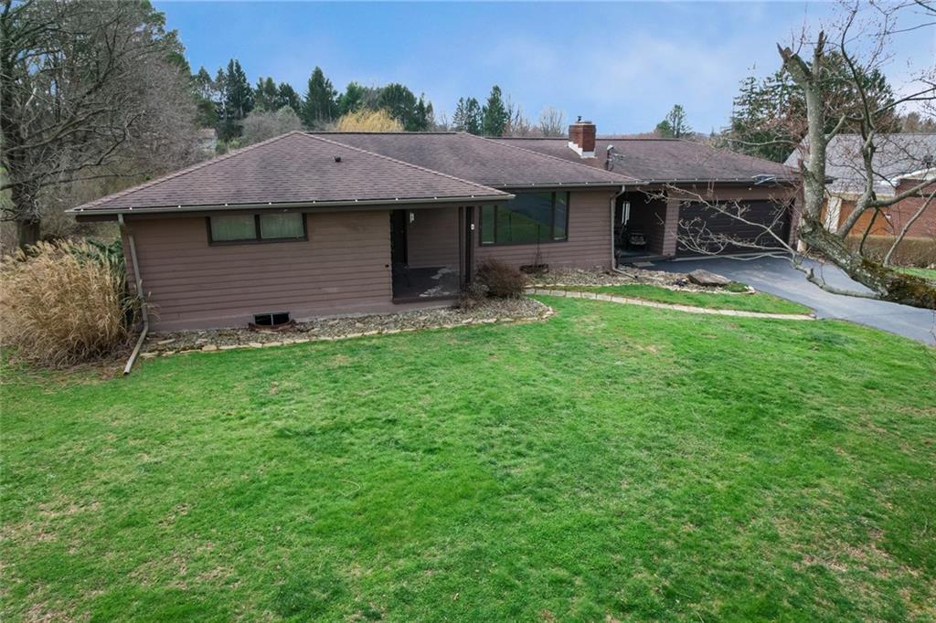 128 Shanahan Road Butler, PA 16001 - Photo 5 of 50