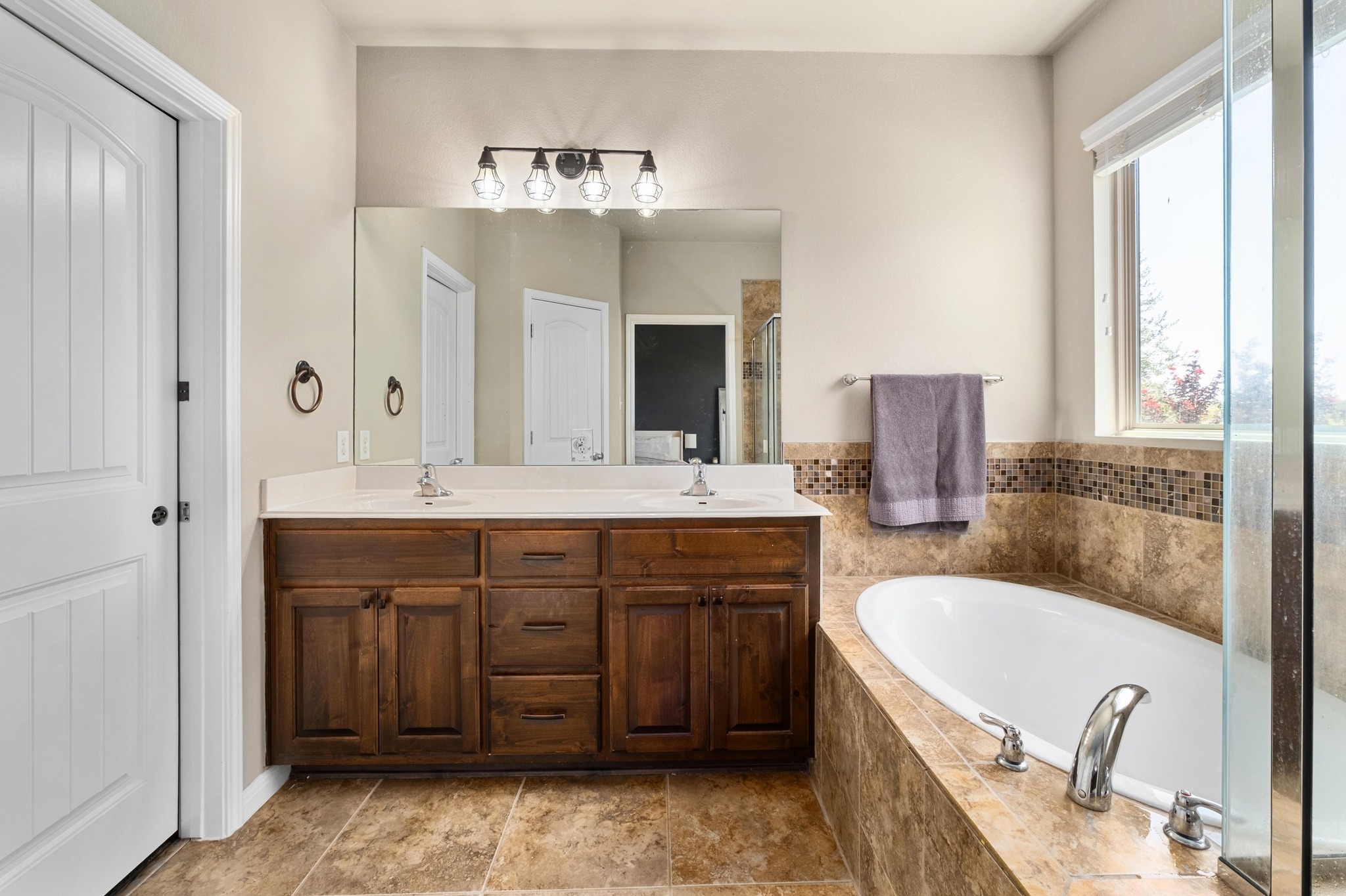 463 Tranquility Mountain Buda, TX 78610 - Photo 16 of 29