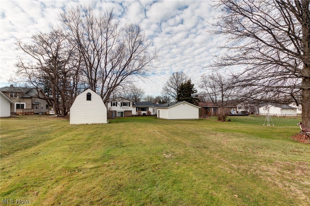 4453 Stow Road Stow, OH 44224 - Photo 3 of 30