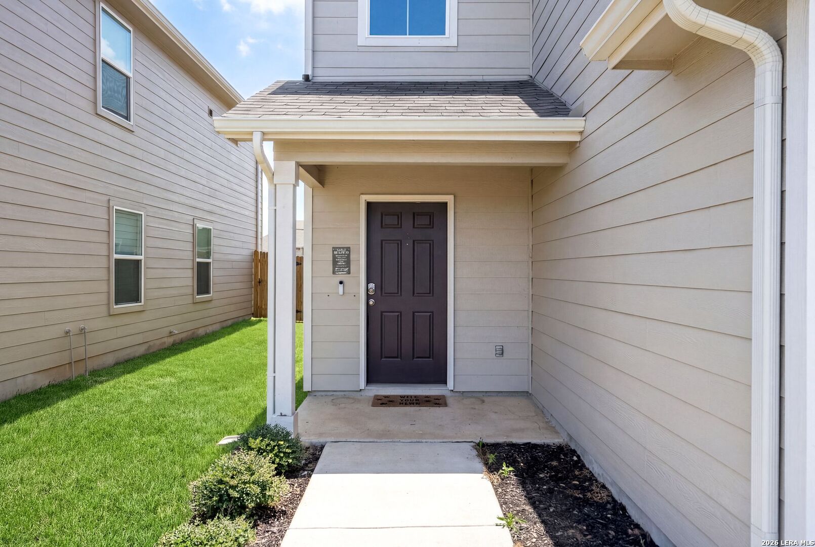 6710 Turnpike Converse, TX 78109 - Photo 3 of 34 a view of a entrance door of the house