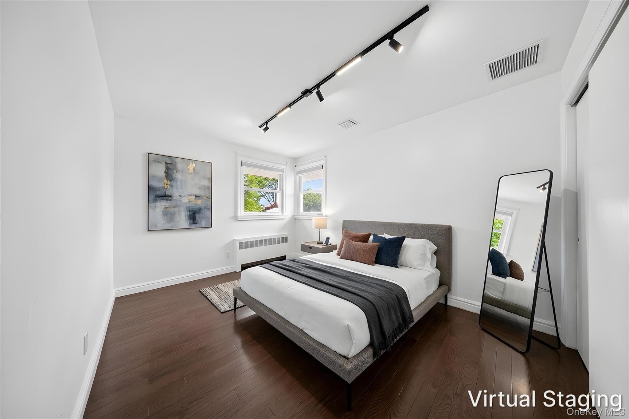 5 Joseph Court Syosset, NY 11791 - Photo 25 of 29