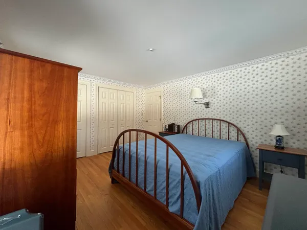 $4,500 | 104 Woodland Road, North Hampton, NH 03862