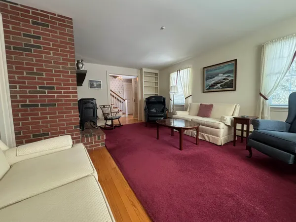 $4,500 | 104 Woodland Road, North Hampton, NH 03862