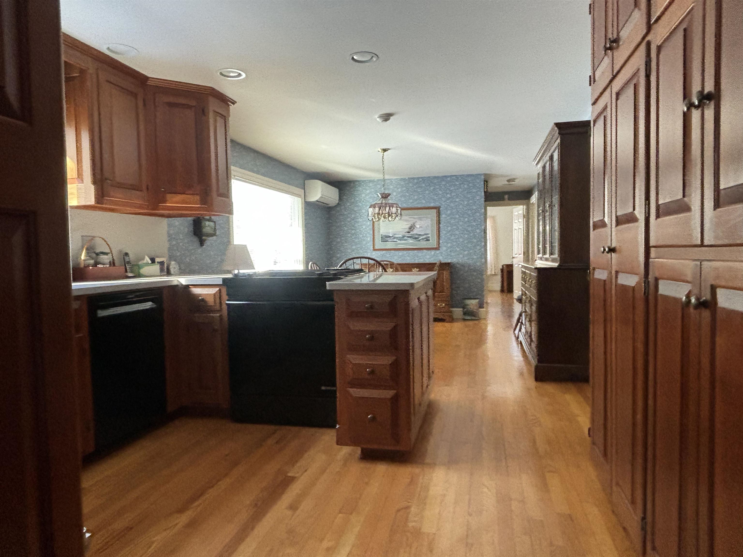 104 Woodland Road North Hampton, NH 03862 - Photo 10 of 34