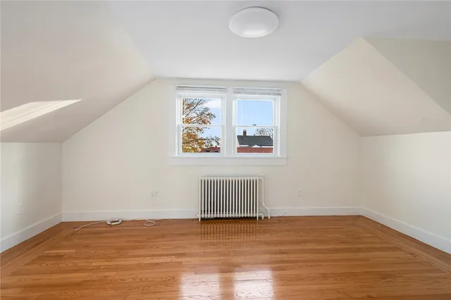 $2,300 | 97 Bliss Mine Road, Newport, RI 02840