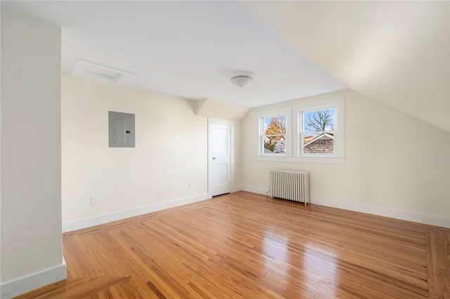 $2,300 | 97 Bliss Mine Road, Newport, RI 02840