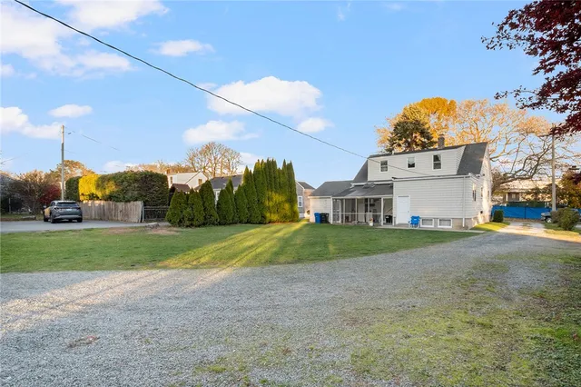 $2,300 | 97 Bliss Mine Road, Newport, RI 02840