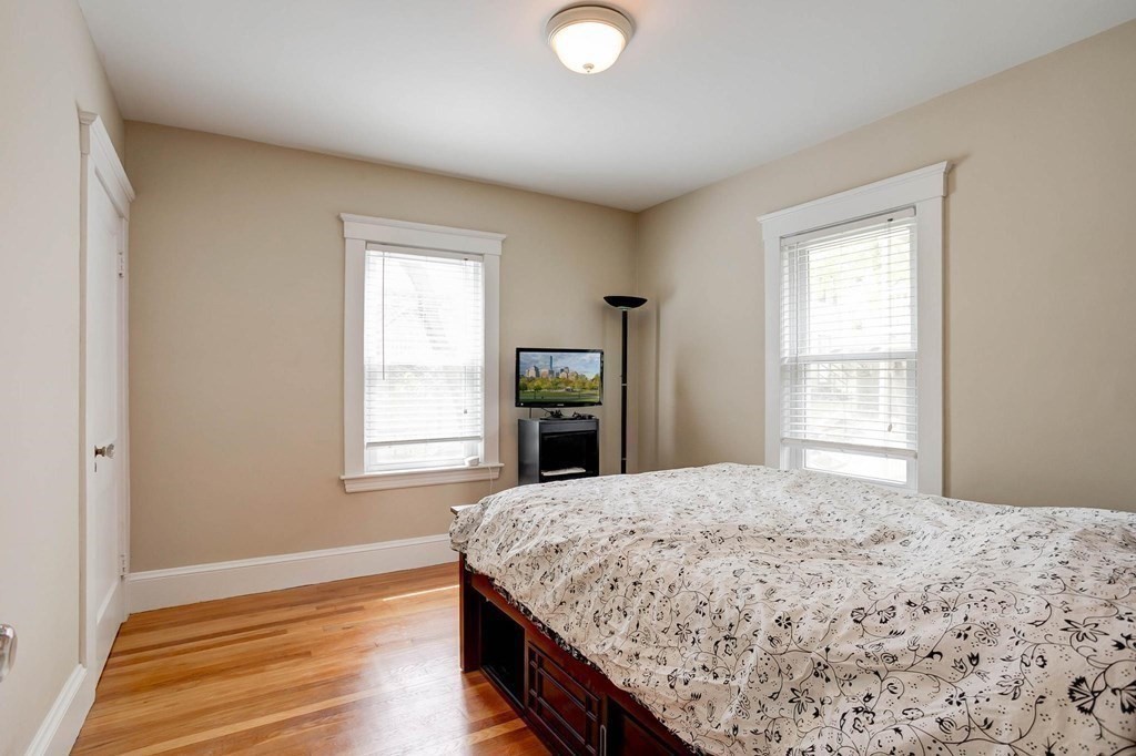 12 Moulton Road, Unit 12 Arlington, MA 02476 - Photo 16 of 36 Gallery Image 16