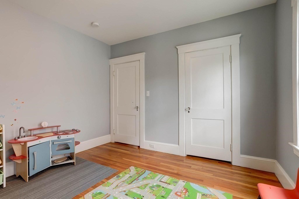 12 Moulton Road, Unit 12 Arlington, MA 02476 - Photo 18 of 36 Gallery Image 18