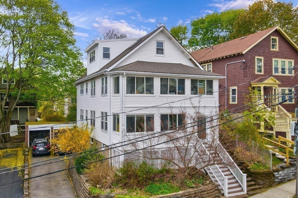 12 Moulton Road, Unit 12 Arlington, MA 02476 - Photo 4 of 36 Gallery Image 4
