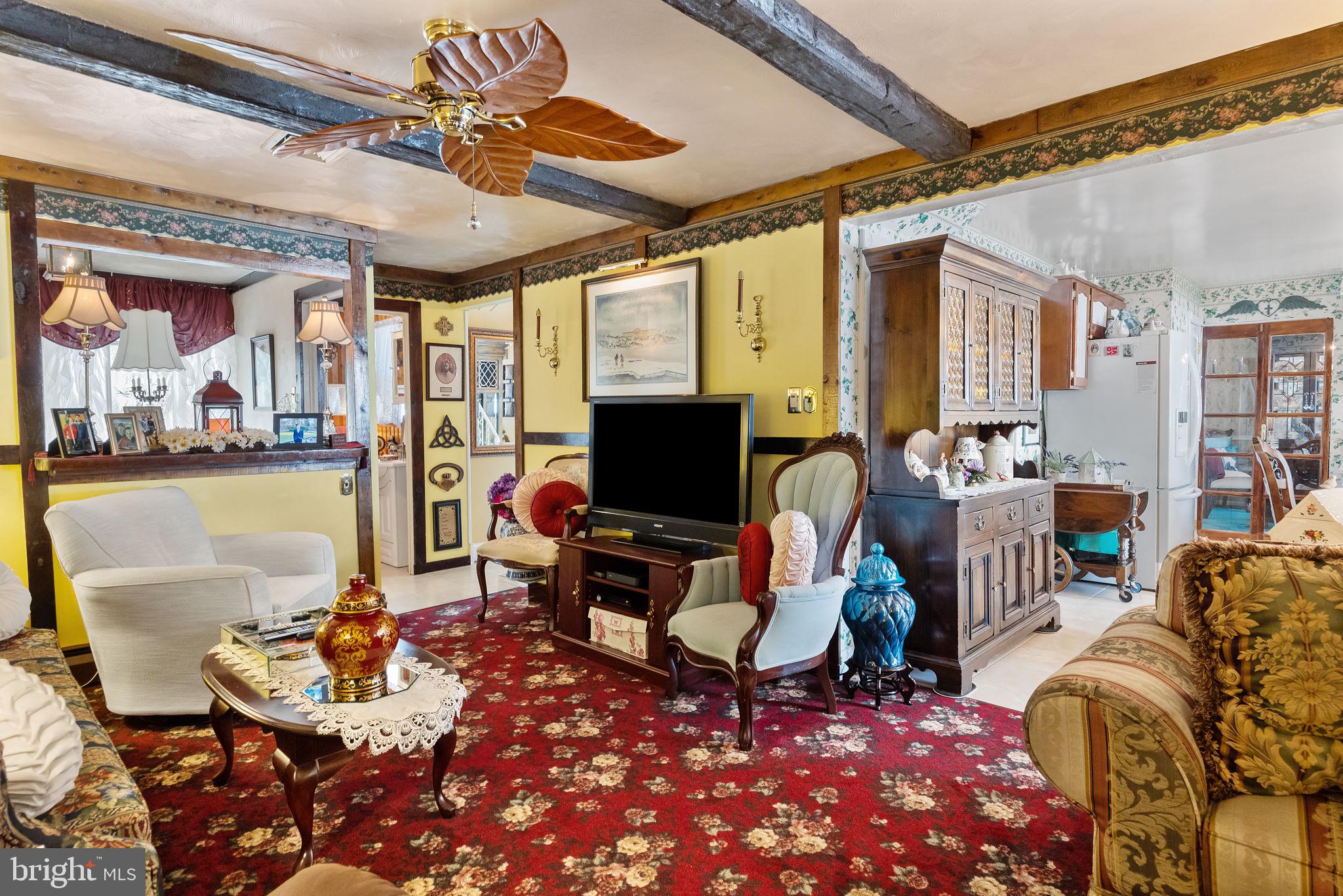 1027 Valley Road Warminster, PA 18974 - Photo 17 of 44 Gallery Image 17