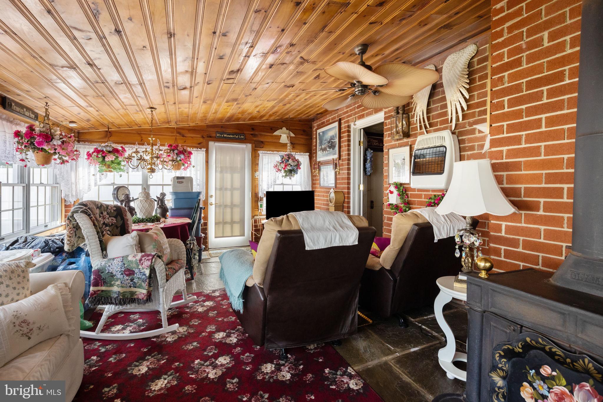 1027 Valley Road Warminster, PA 18974 - Photo 30 of 44 Gallery Image 30
