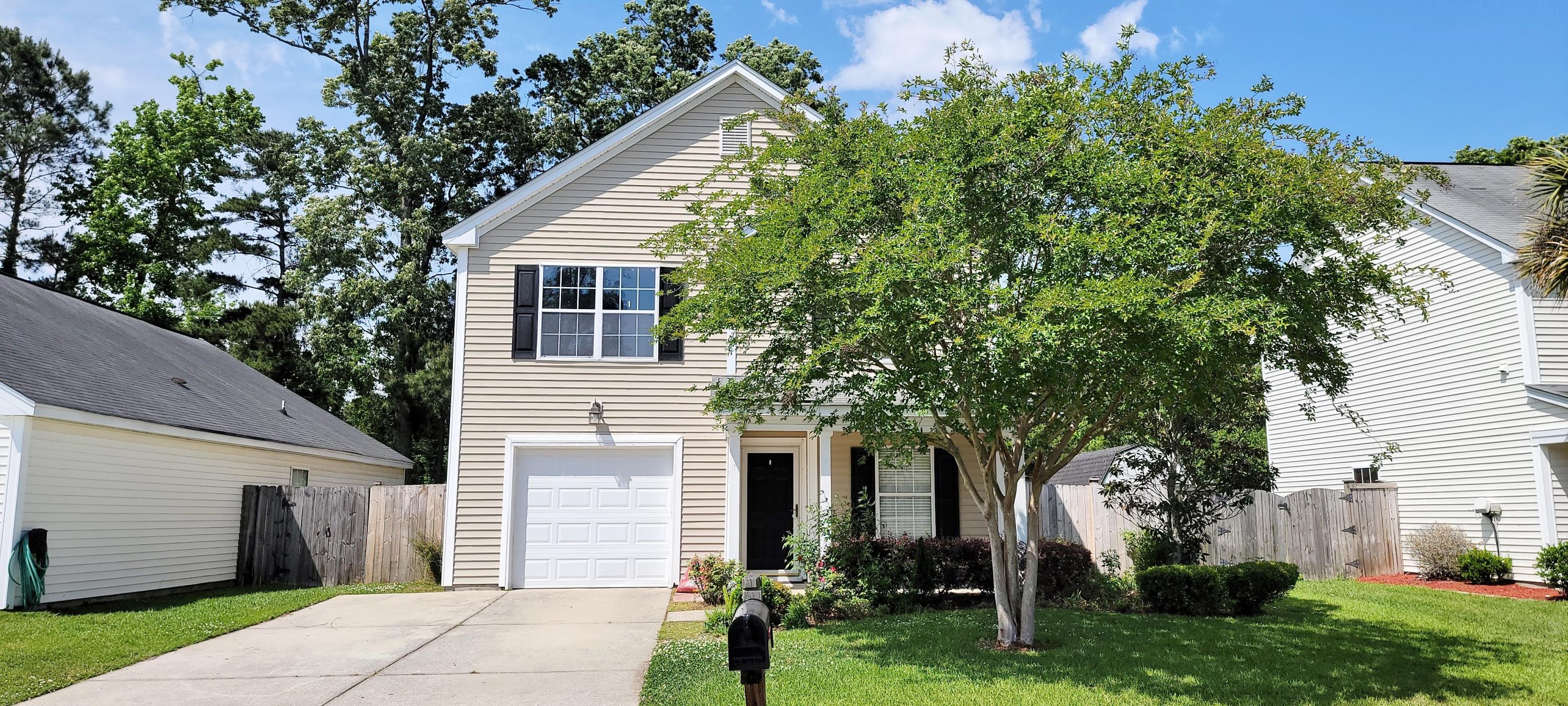 153 Thistle Road Goose Creek, SC 29445 - Photo 2 of 19 20210503_151315