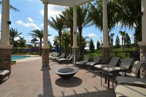 $6,900 | 8630 Lakeside Bend, Parkland, FL 33076