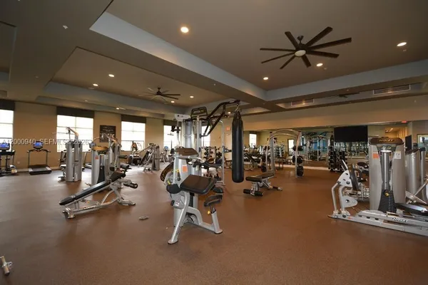 $6,900 | 8630 Lakeside Bend, Parkland, FL 33076