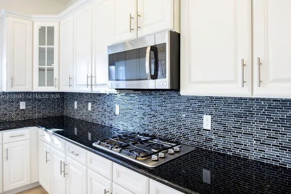 $6,900 | 8630 Lakeside Bend, Parkland, FL 33076