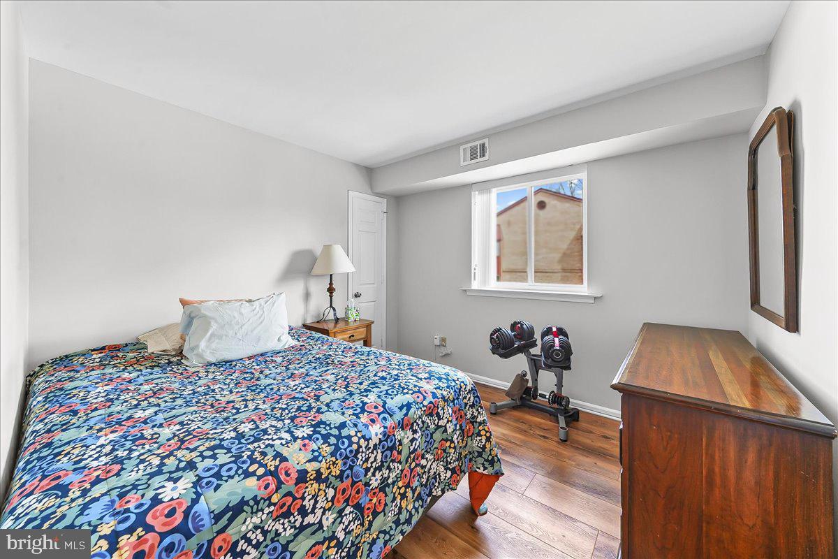 76 Le Forge Court, Unit 76 Chesterbrook, PA 19087 - Photo 17 of 34 Bedroom #2