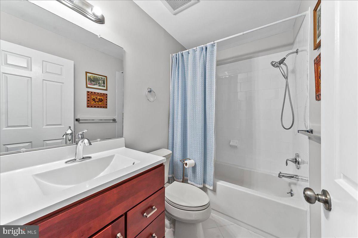 76 Le Forge Court, Unit 76 Chesterbrook, PA 19087 - Photo 18 of 34 Bath #2