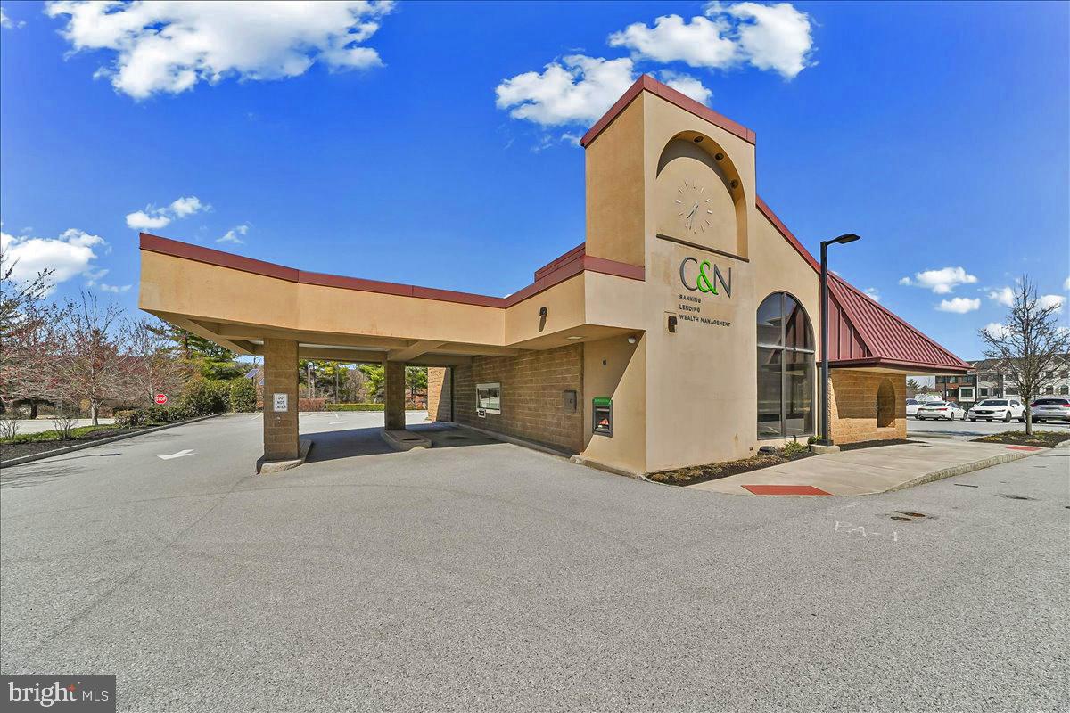 76 Le Forge Court, Unit 76 Chesterbrook, PA 19087 - Photo 28 of 34 Just 1.3 miles to Chesterbrook Village Shopping Ct