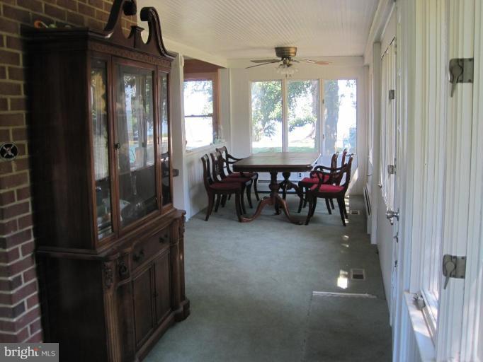 2023 Chesapeake Road Annapolis, MD 21409 - Photo 14 of 17 Sunroom