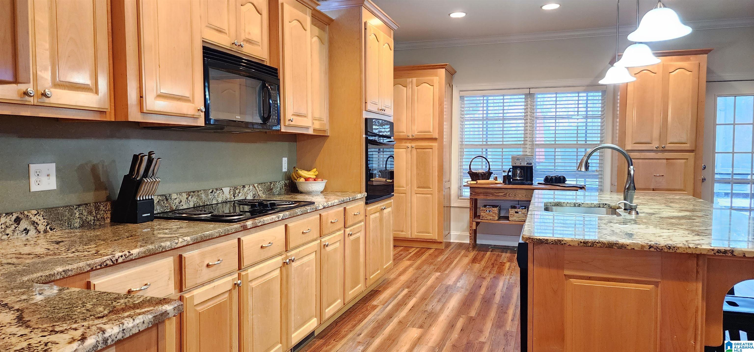 3651 Steele Station Road Rainbow City, AL 35906 - Photo 6 of 63