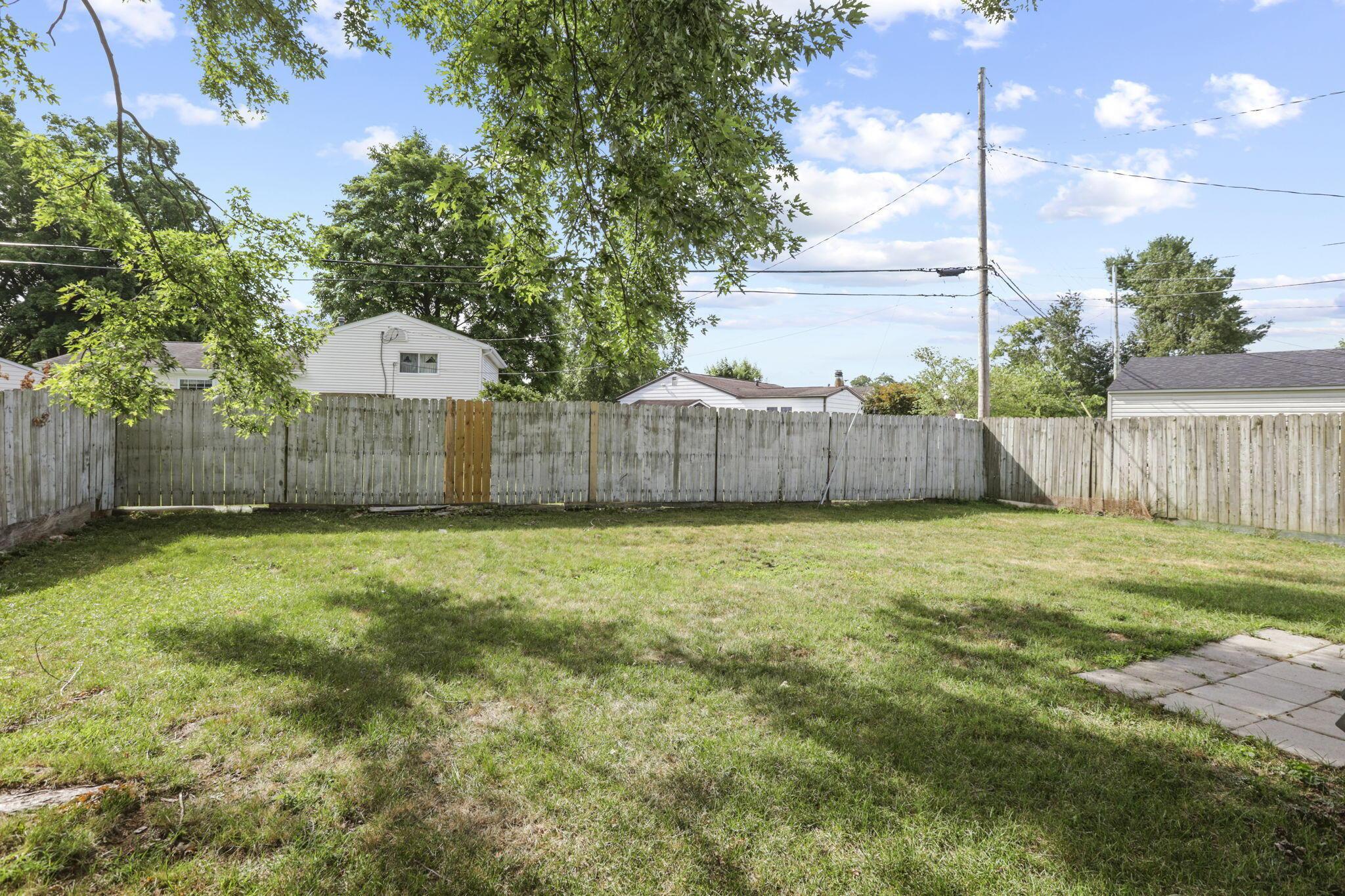 3470 Demington Road Columbus, OH 43232 - Photo 45 of 64 47-web-or-mls-IMG_8541