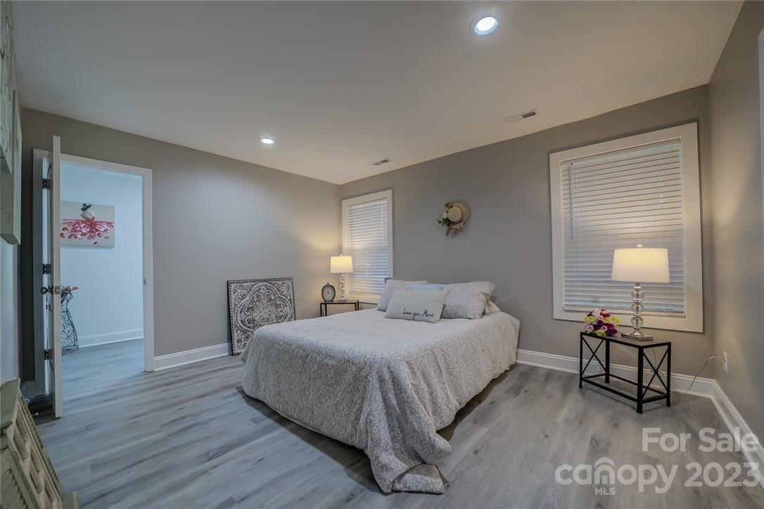4644 Connecting Road Charlotte, NC 28209 - Photo 11 of 21