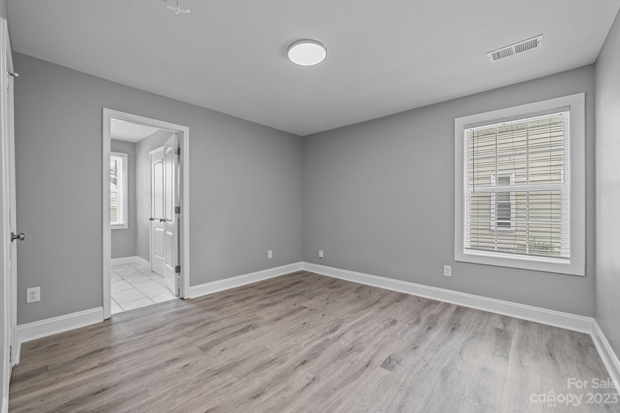 4644 Connecting Road Charlotte, NC 28209 - Photo 15 of 21