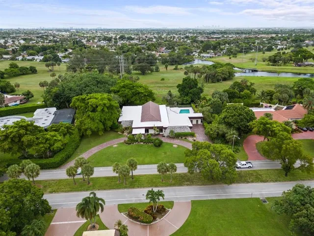 $1,470,000 | 5304 Woodlands Boulevard, Tamarac, FL 33319