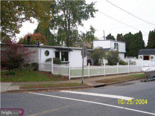 9334 Rising Sun Avenue Philadelphia, PA 19115 - Photo 2 of 5