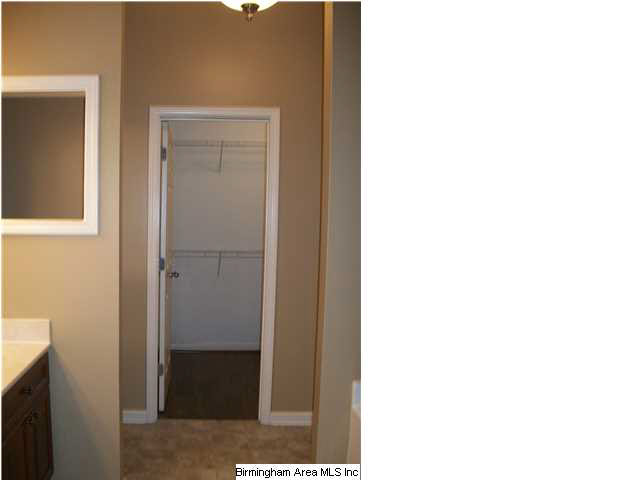 581 Cahaba Manor Drive Pelham, AL 35124 - Photo 14 of 25