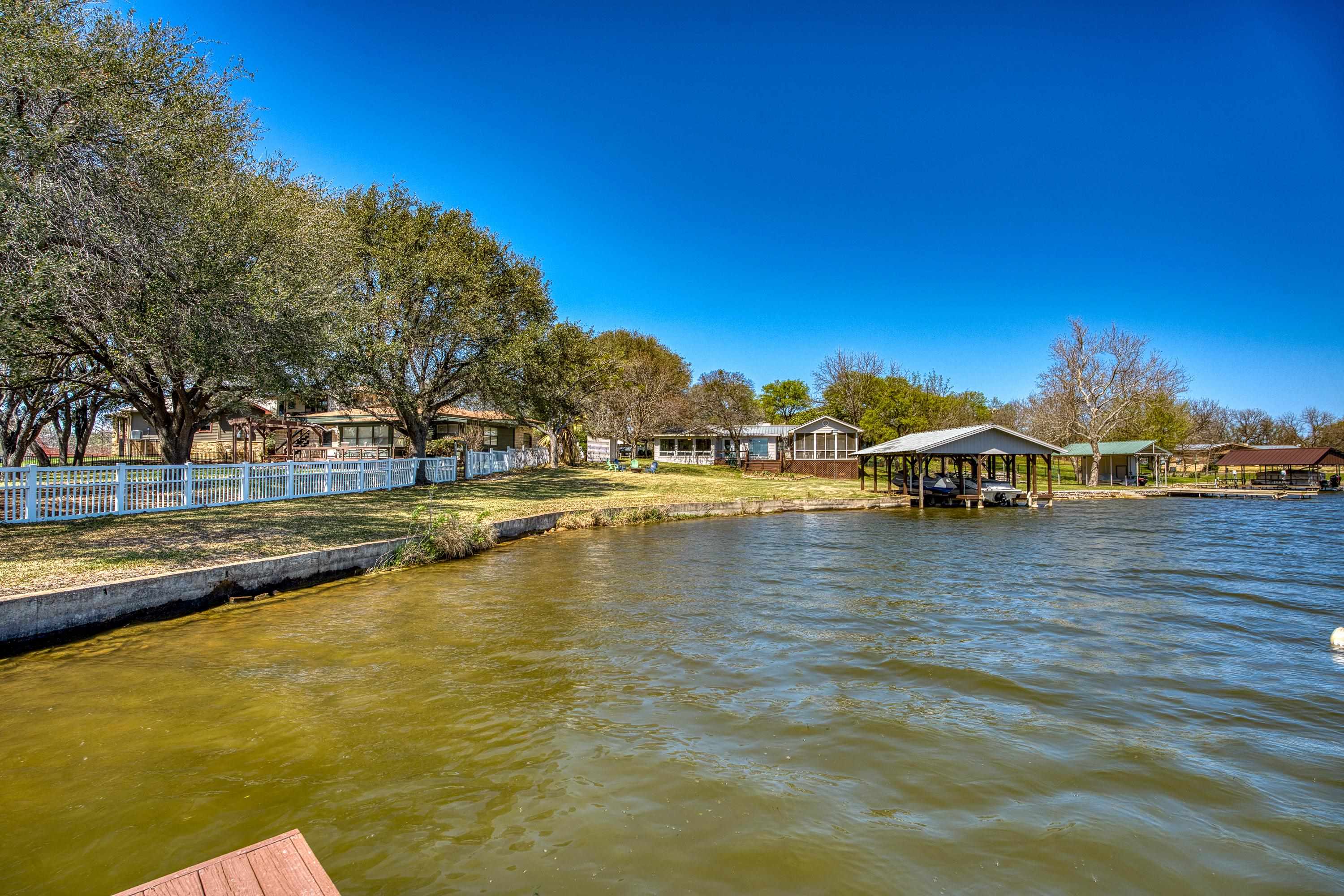110 Bluebonnet Circle Burnet, TX 78611 - Photo 10 of 33