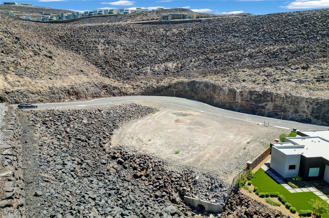 571 Cityview Ridge Drive Henderson, NV 89012 - Photo 16 of 23