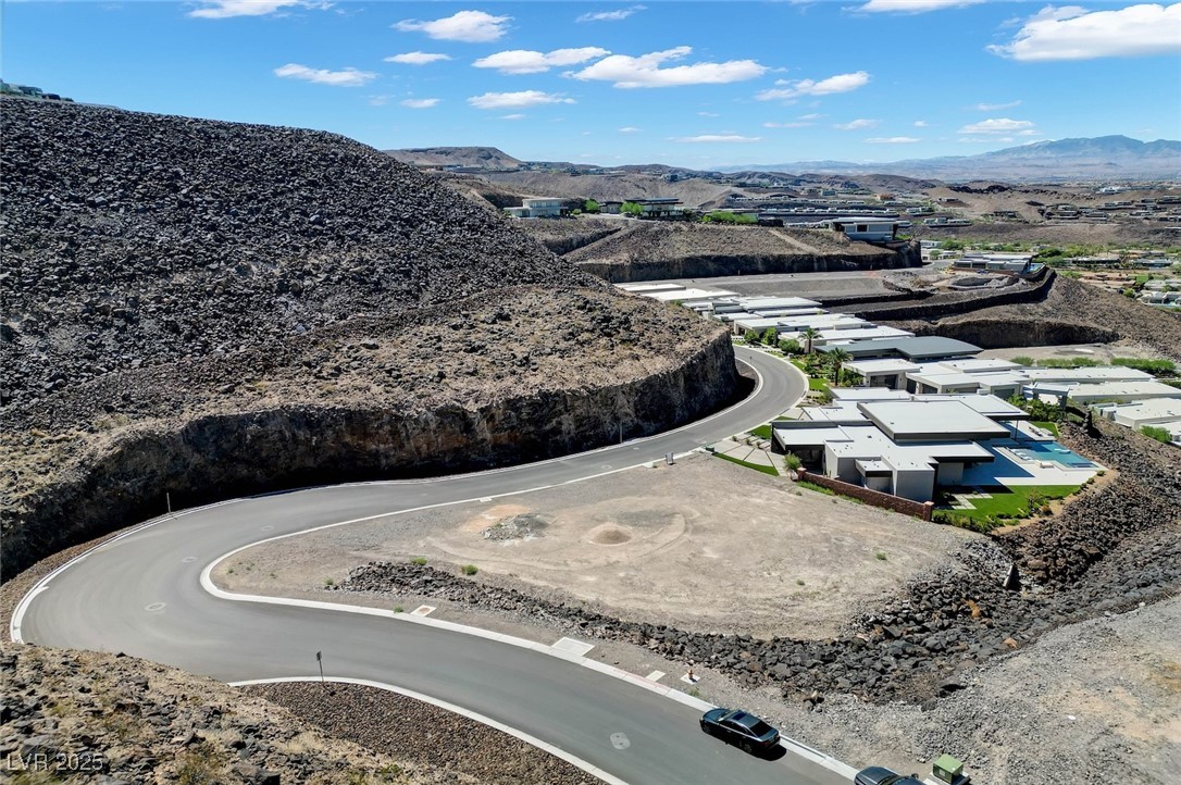 571 Cityview Ridge Drive Henderson, NV 89012 - Photo 8 of 23