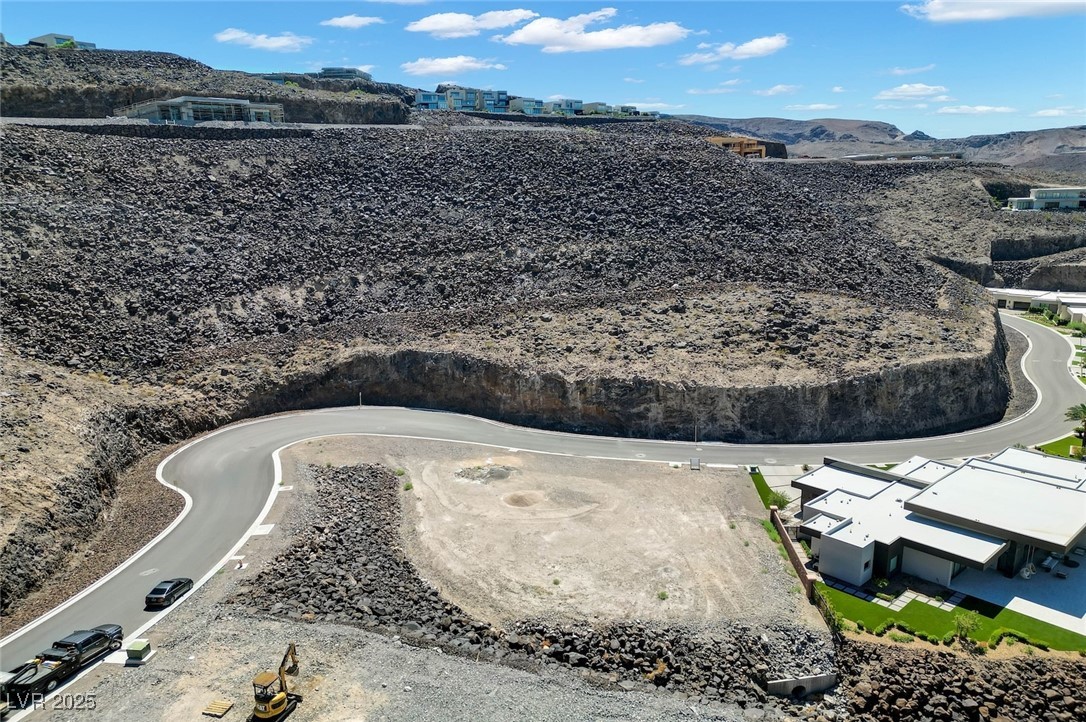 571 Cityview Ridge Drive Henderson, NV 89012 - Photo 9 of 23