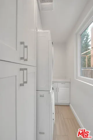 $6,500 | 2608 Corralitas Drive, Los Angeles, CA 90039