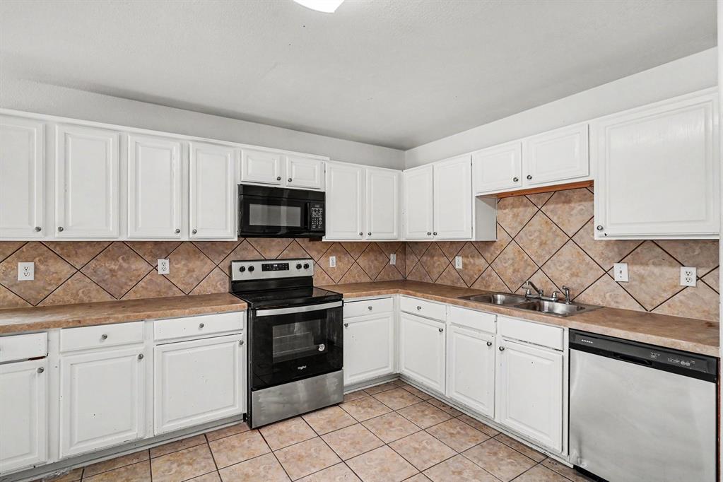 7656 Sienna Ridge Lane Fort Worth, TX 76131 - Photo 7 of 17