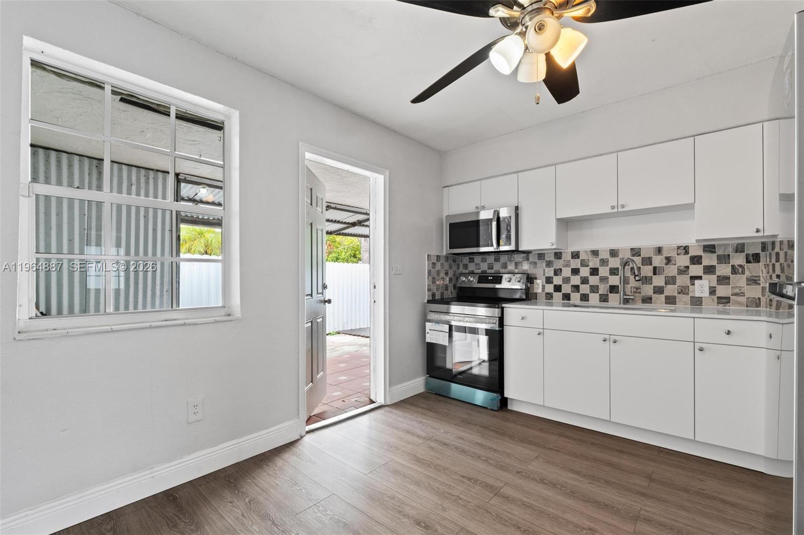 11441 Southwest 2nd Street, Unit 11443 Sweetwater, FL 33174 - Photo 3 of 30