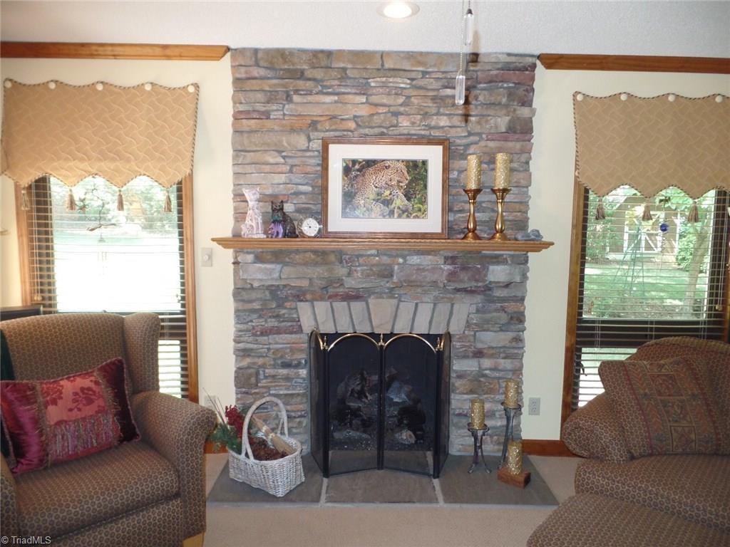 5006 Rambling Road Greensboro, NC 27409 - Photo 7 of 26