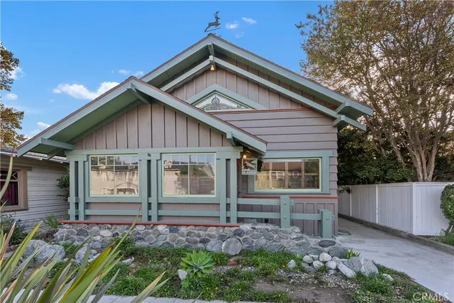 $1,199,995 | 36 Hermosa Avenue, Long Beach, CA 90802