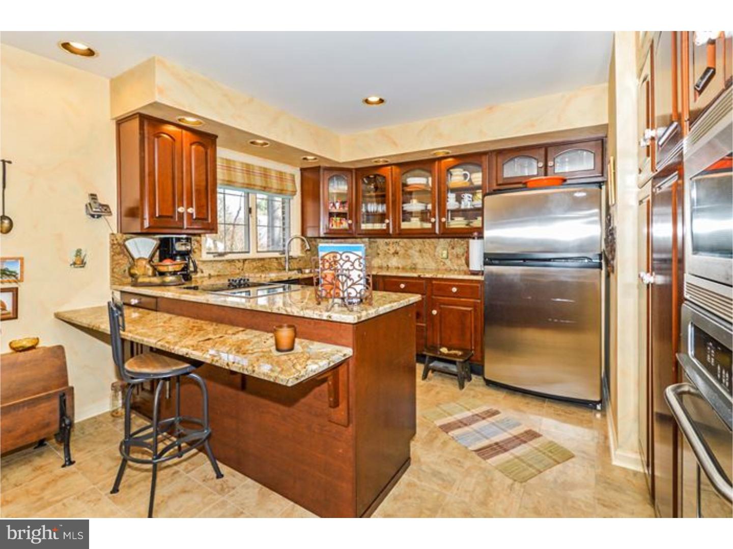 1215 Evergreen Road Yardley, PA 19067 - Photo 5 of 19