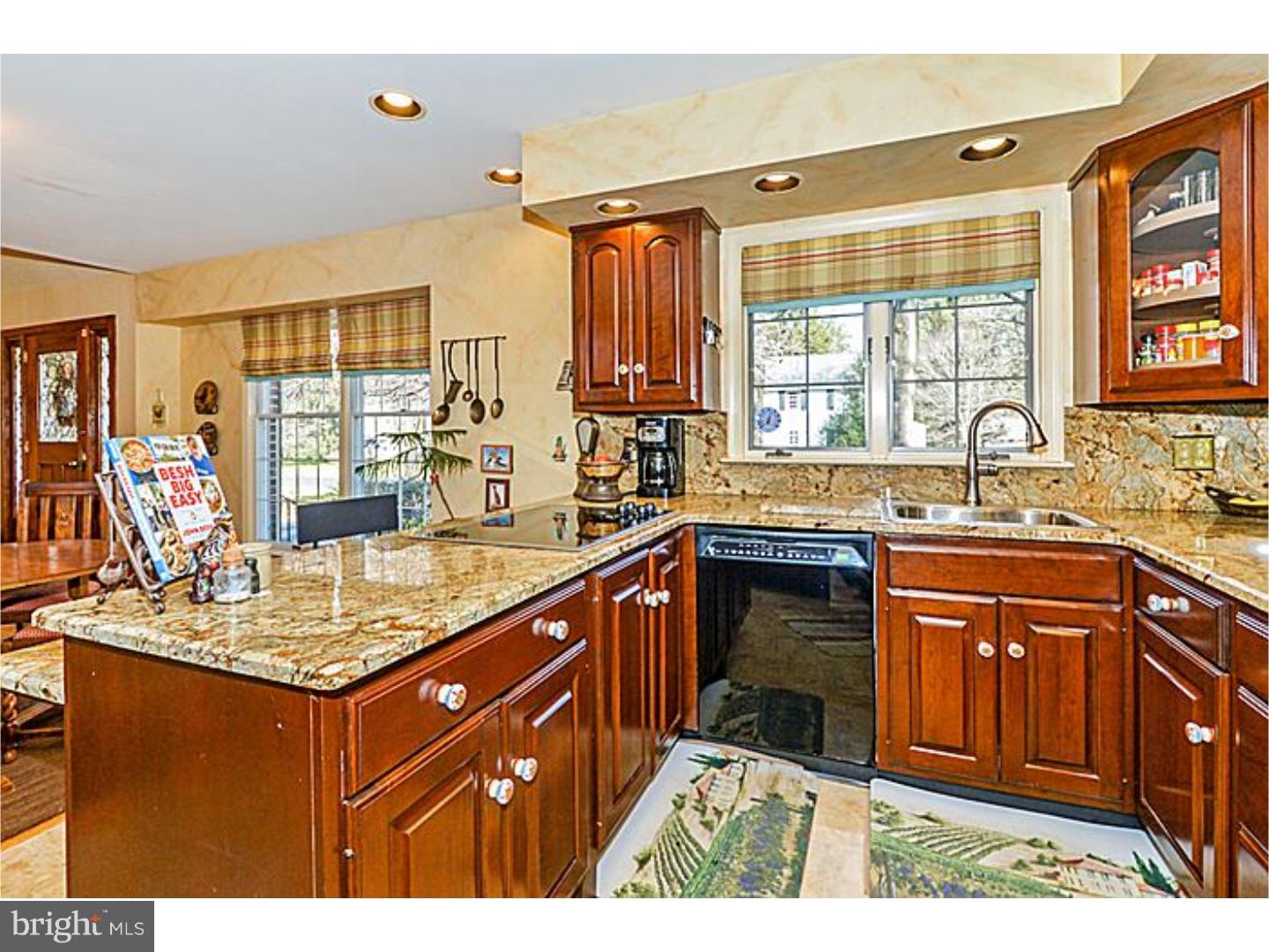 1215 Evergreen Road Yardley, PA 19067 - Photo 7 of 19 Kitchen