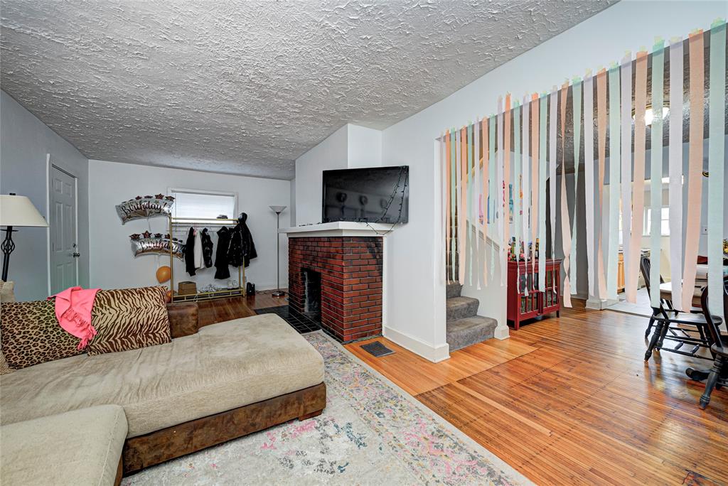 730 Berkley Road Indianapolis, IN 46208 - Photo 4 of 25