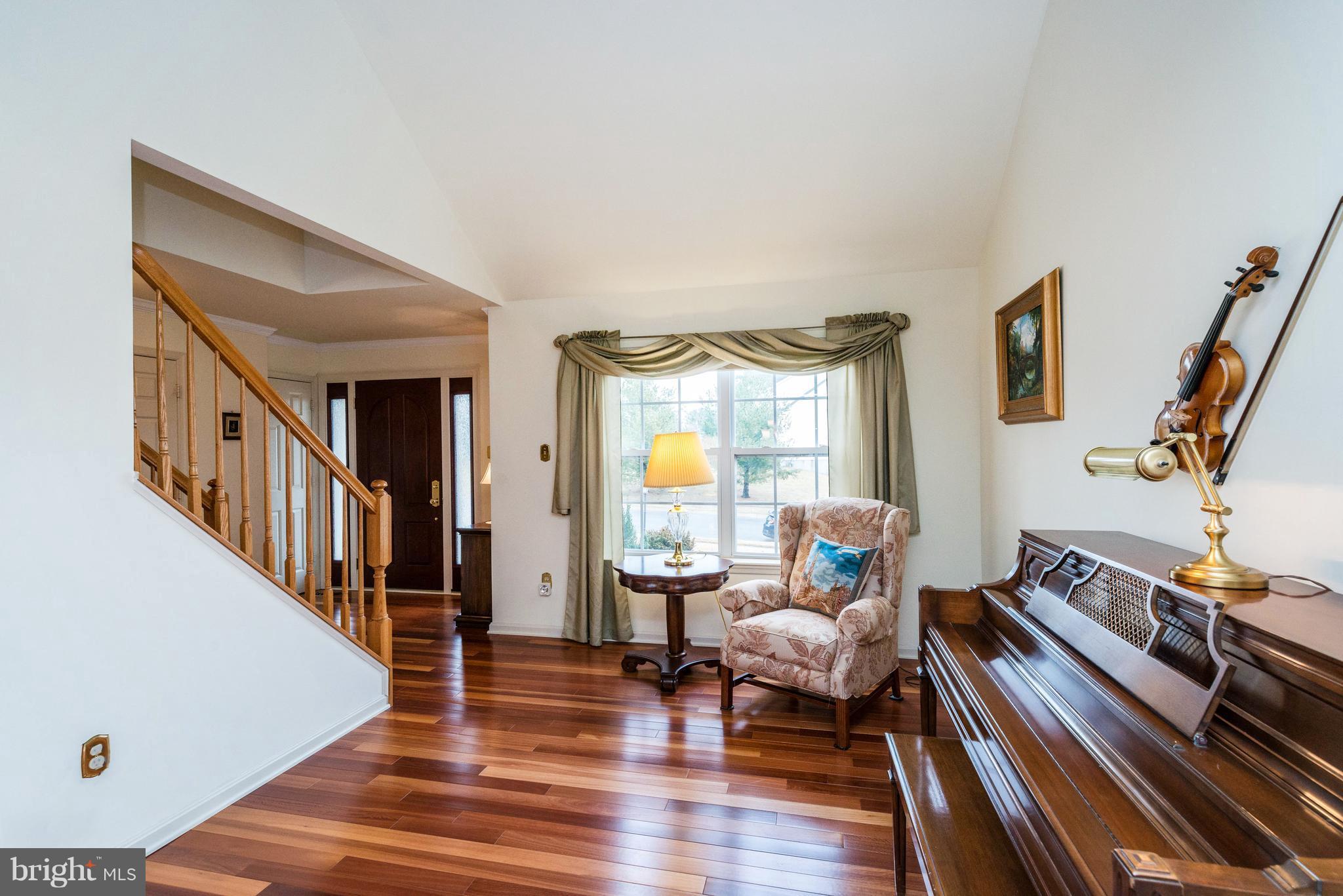 2805 Bachman Road Manchester, MD 21102 - Photo 10 of 30 Beautiful front entryway and family room.