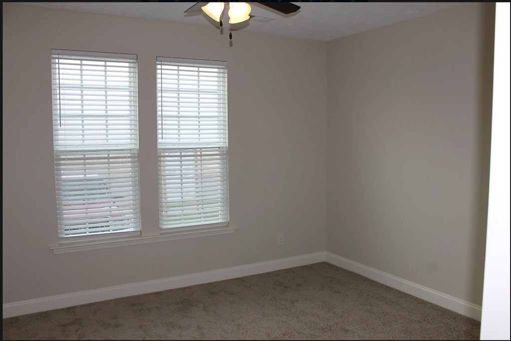 1215 Perry Avenue Augusta, GA 30901 - Photo 5 of 20 Gallery Image 5