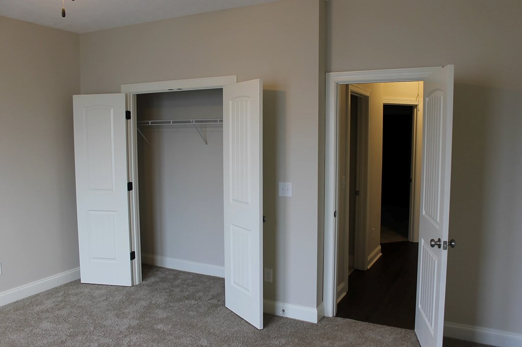1215 Perry Avenue Augusta, GA 30901 - Photo 6 of 20 Gallery Image 6